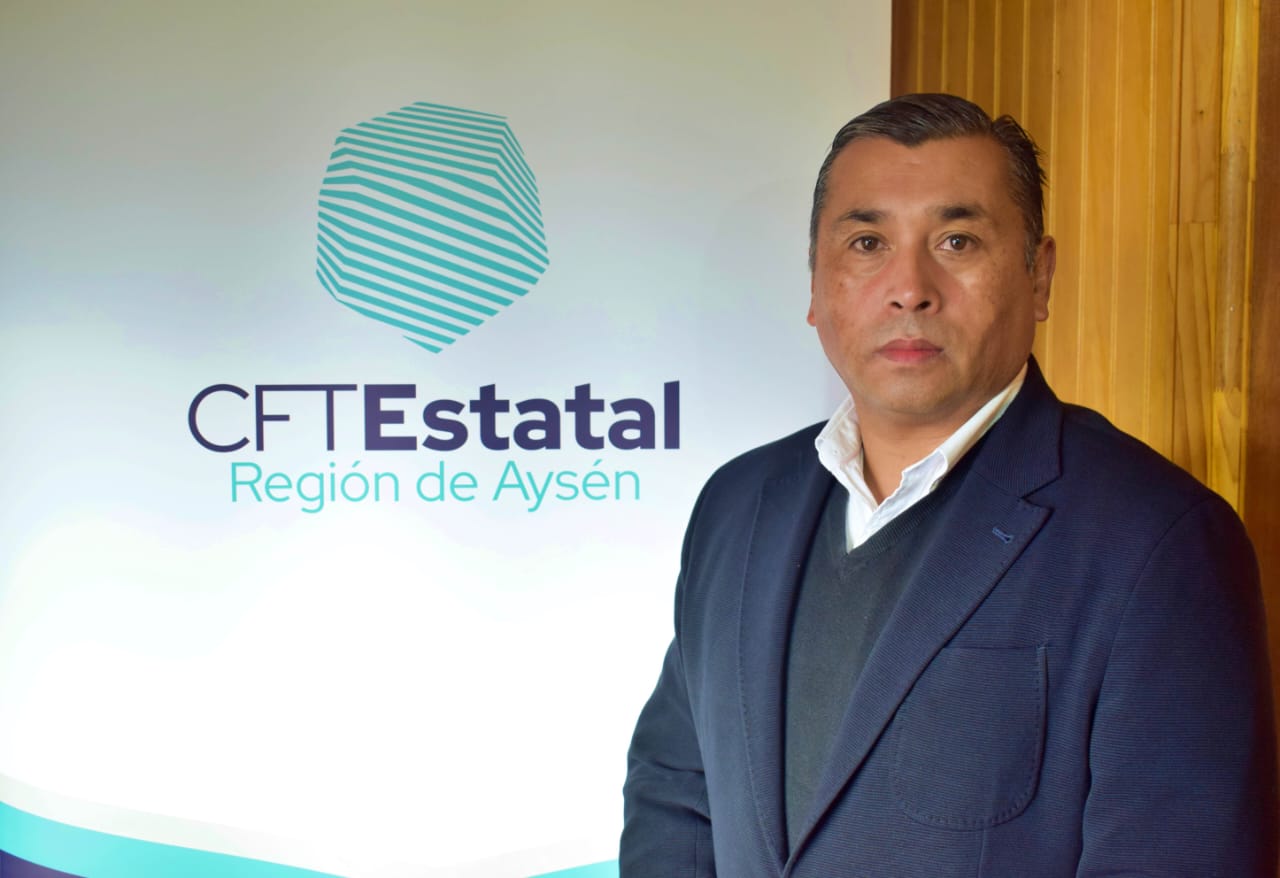 Rector del CFT Estatal de Aysén enfatiza en el rol local de la institución que lidera: “Estamos dando respuesta a la demanda laboral del territorio en forma inmediata”