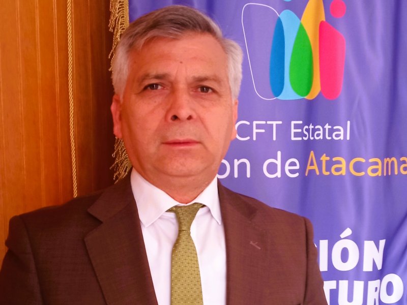 Guillermo Silva, rector del CFT estatal de la Región de Atacama, habla sobre los objetivos del centro y entrega su mirada atenta de la nueva Constitución