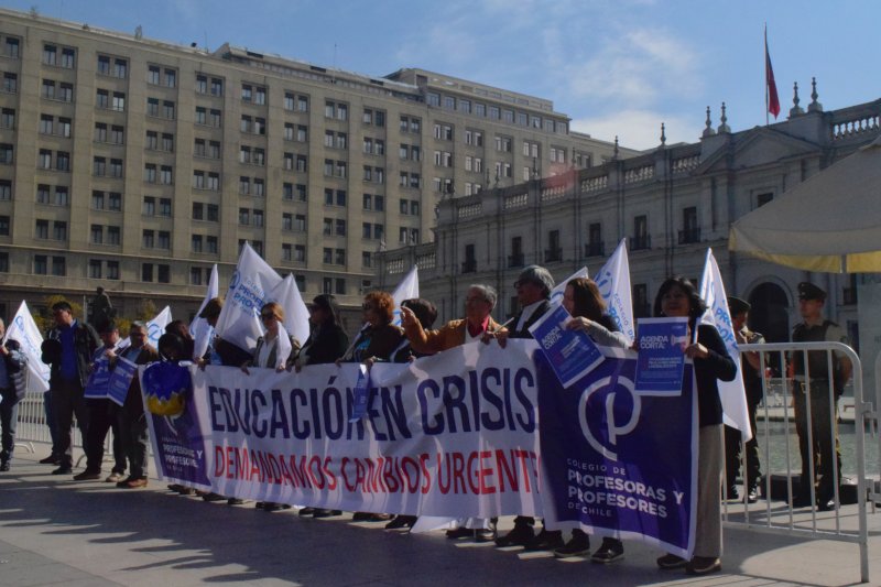 Las universidades estatales, la educación escolar y el gobierno ¿otra frustración de expectivas?